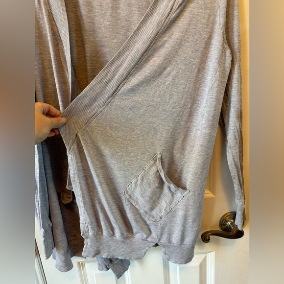 Eileen Fisher cardigan - Picture 2 of 4